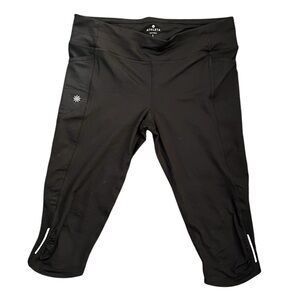 Athleta Black Capri Leggings